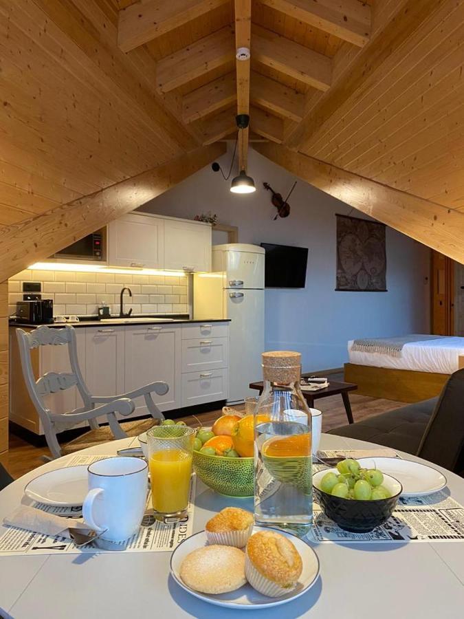 Apartamentos La Casina De Los Musicos Pola de Siero Экстерьер фото